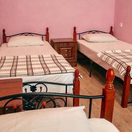 Anna-Saria Guest House Gagra Exterior foto